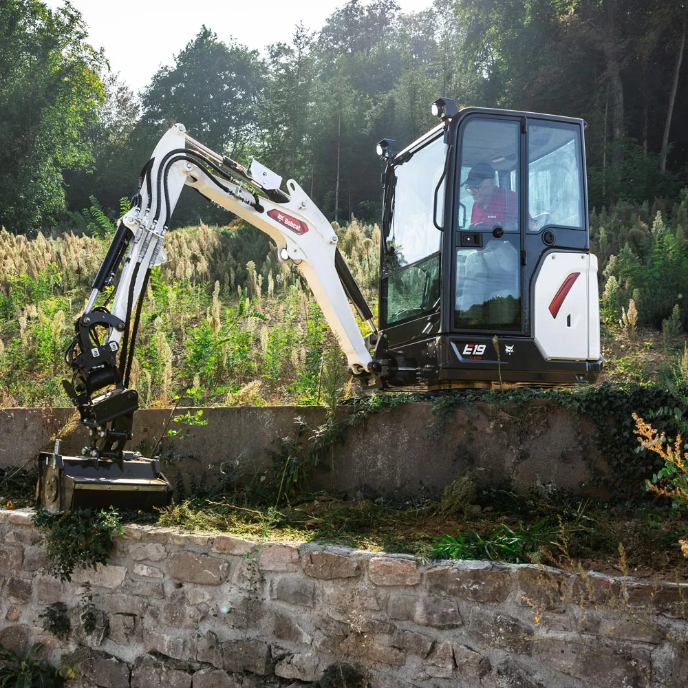 Excavator compact Bobcat E19