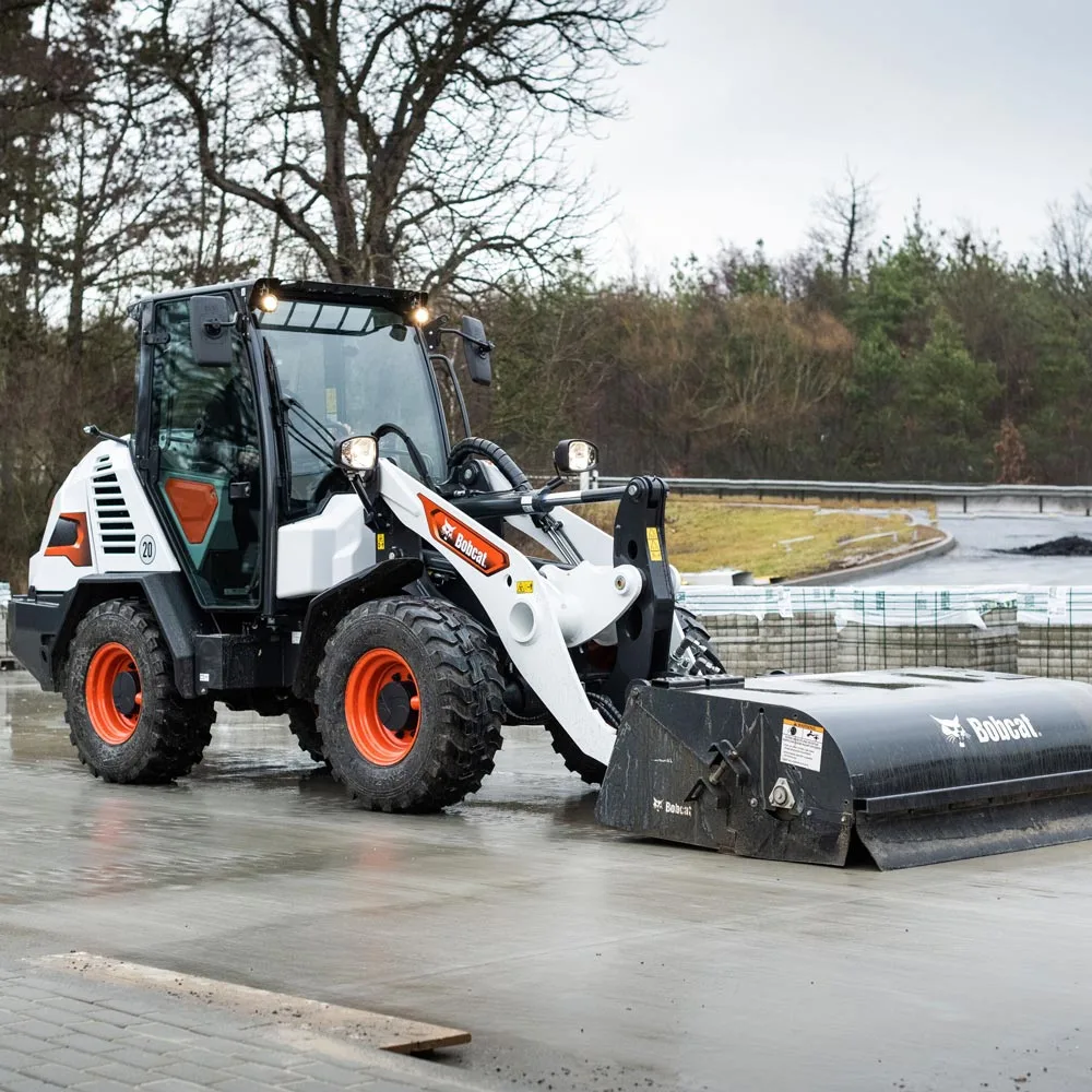 Incarcator multifunctional Bobcat L85