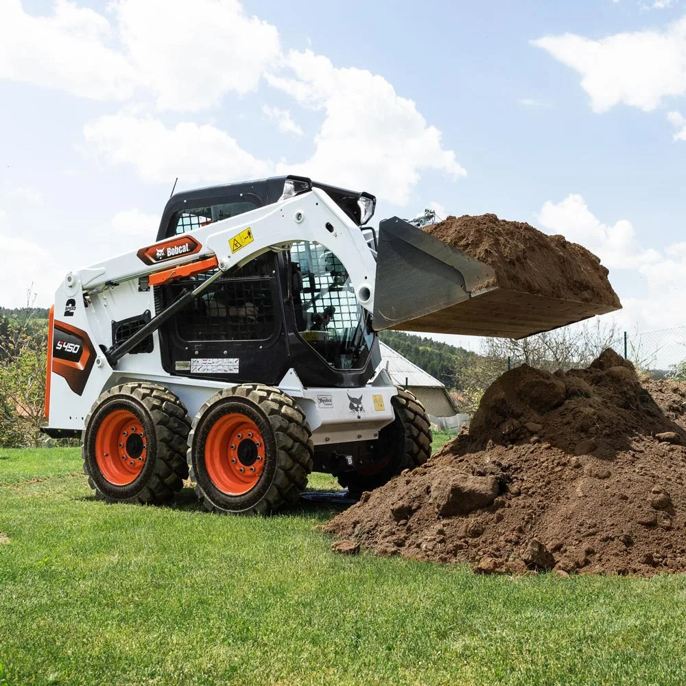 Mini-incarcator Bobcat S450