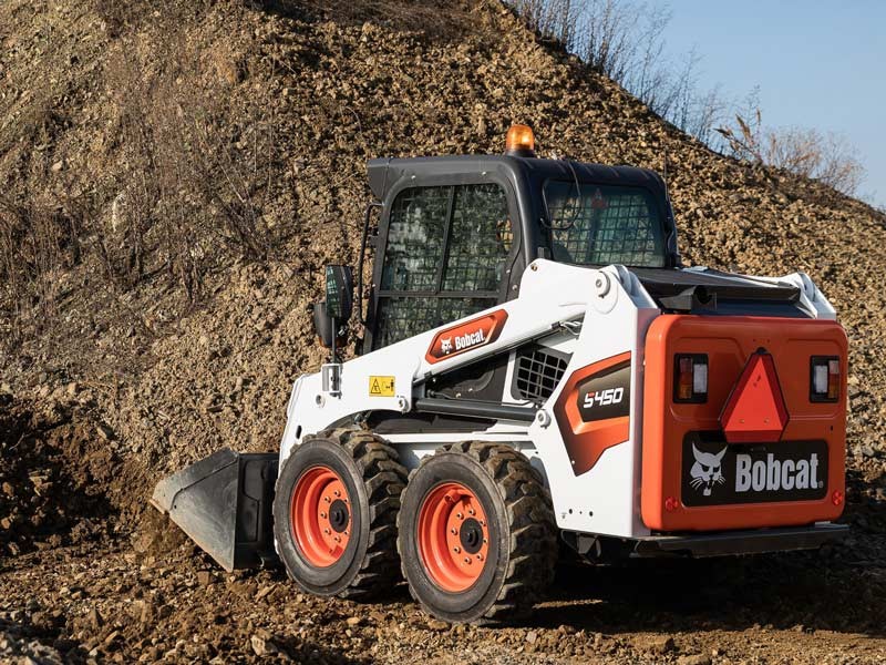 Mini-incarcator Bobcat S450