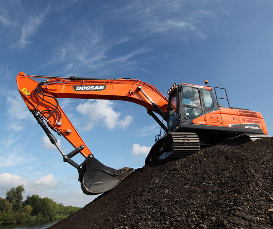 Excavator senile Doosan 25 tone utilaje constructii ircat
